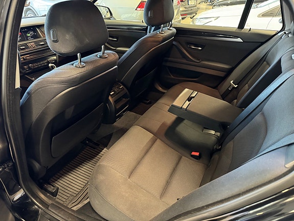 BMW 520d 9 of 21