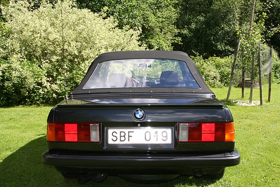 BMW 316 3 of 5