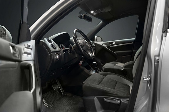 Volkswagen Tiguan 7 of 18