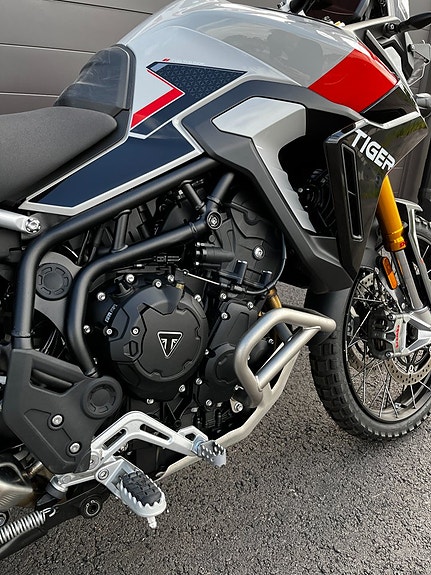 Triumph Tiger 900 Rally Pro 2 of 5