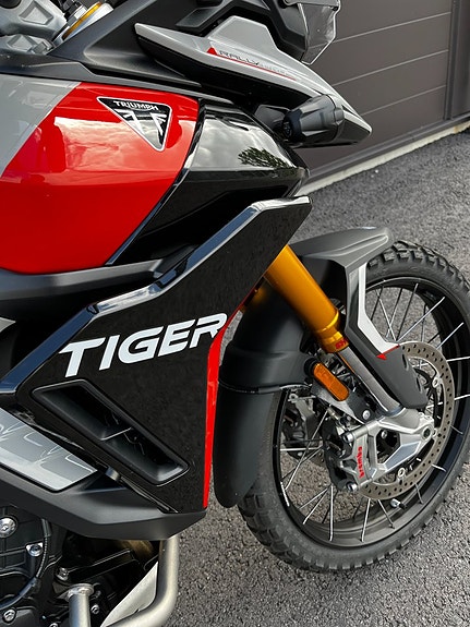 Triumph Tiger 900 Rally Pro 3 of 5