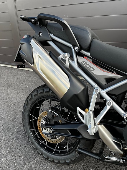 Triumph Tiger 900 Rally Pro 4 of 5