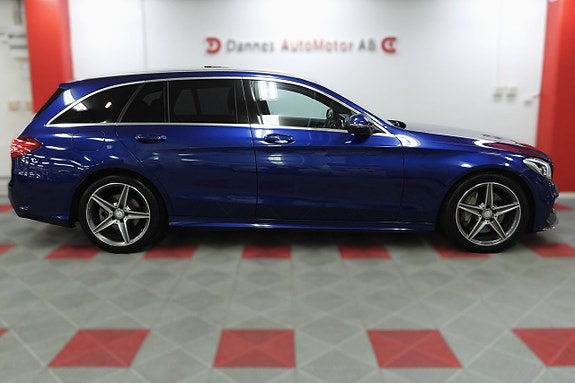 Mercedes-Benz C300 8 of 29