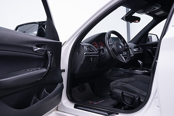 BMW M135i 7 of 20