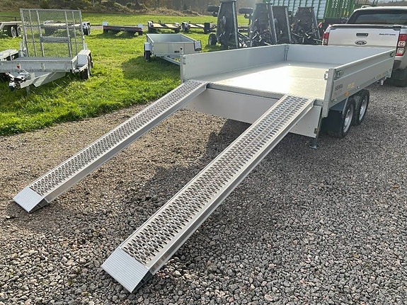 Henra Plattformstrailer 3-vägstipp 3,5 ton hydraulisk 6 of 16