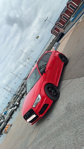 Audi S3 4 of 5