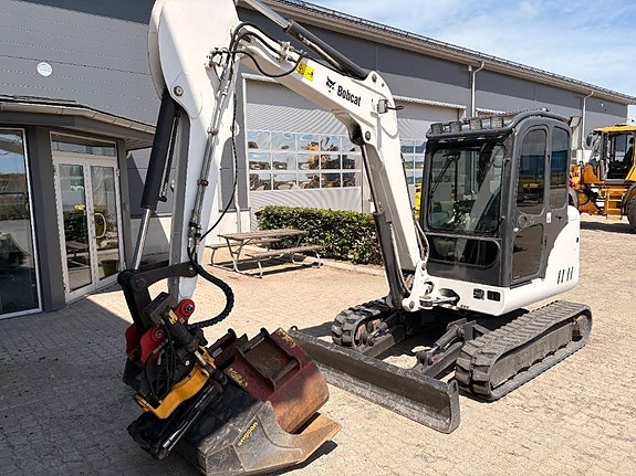 Bobcat 335 G 3 of 5