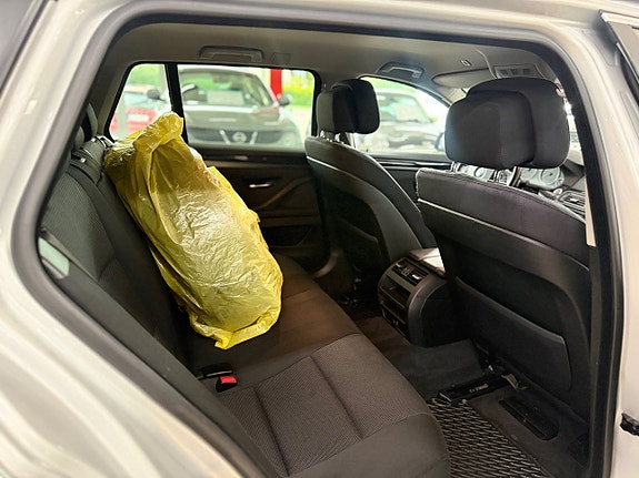 BMW 520d 10 of 17