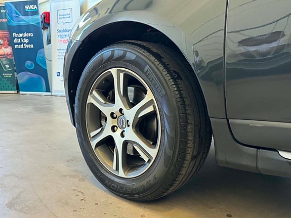 Volvo XC60 5 of 5