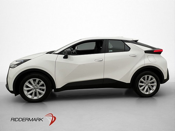 Toyota C-HR 4 of 5