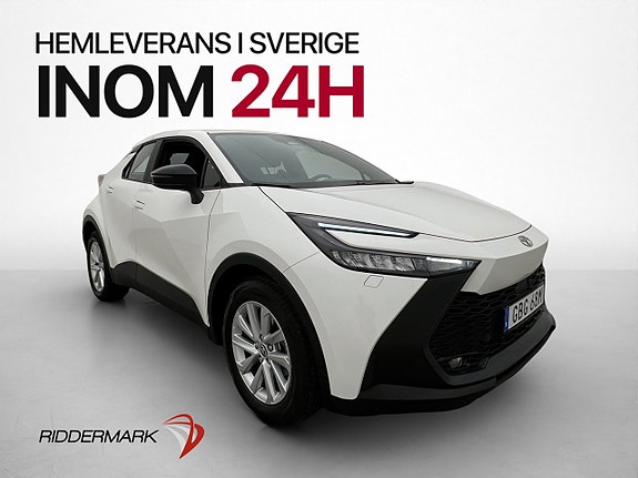 Toyota C-HR 3 of 29