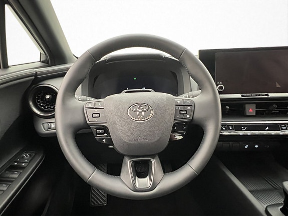 Toyota C-HR 10 of 29