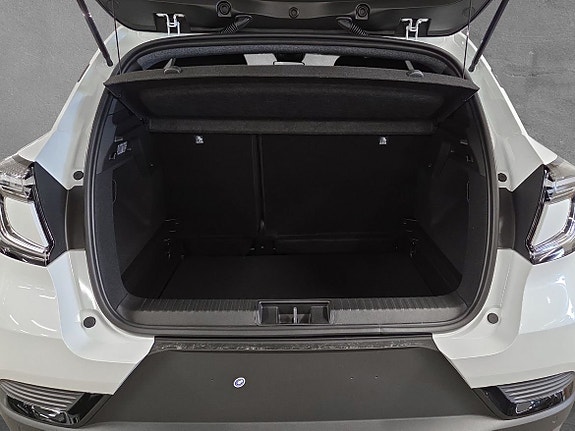 Renault Captur 8 of 8