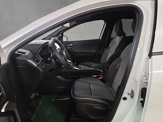 Renault Captur 7 of 8