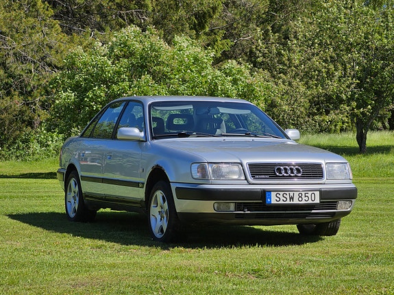 Audi 100 3 of 5