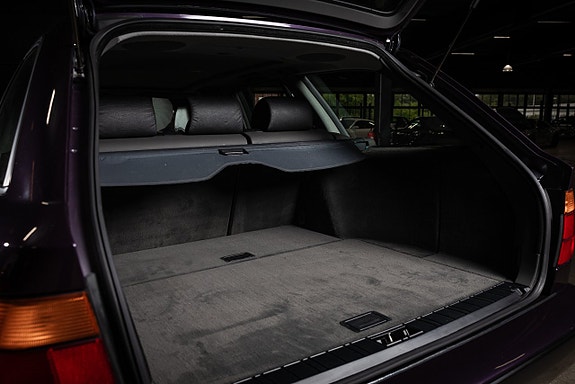 BMW 540i 29 of 30