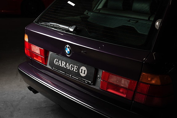 BMW 540i 30 of 30