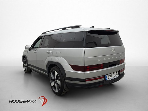 Hyundai Santa Fe 5 of 30