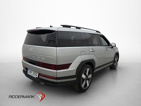 Hyundai Santa Fe 8 of 30