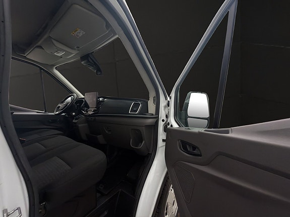 Ford Transit 30 of 30