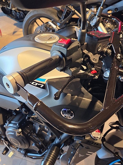 Yamaha MT-07 "Bra till Övningskörningen =)" 2 of 9