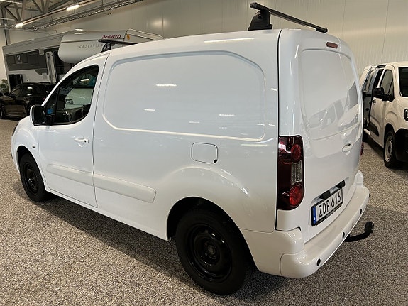 Peugeot Partner 2 of 5
