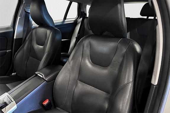Volvo V60 10 of 24