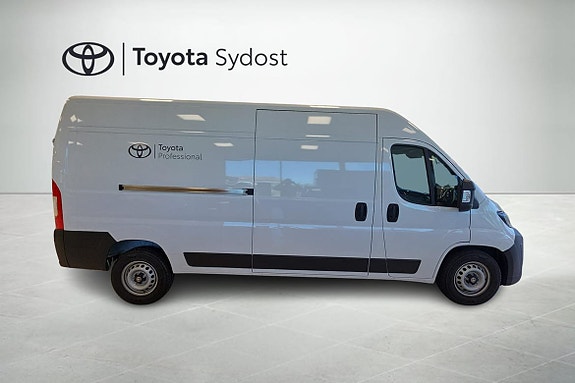 Toyota ProAce Max 9 of 11