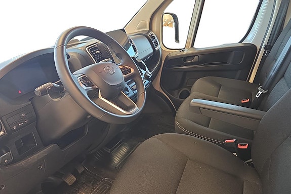 Toyota ProAce Max 6 of 11