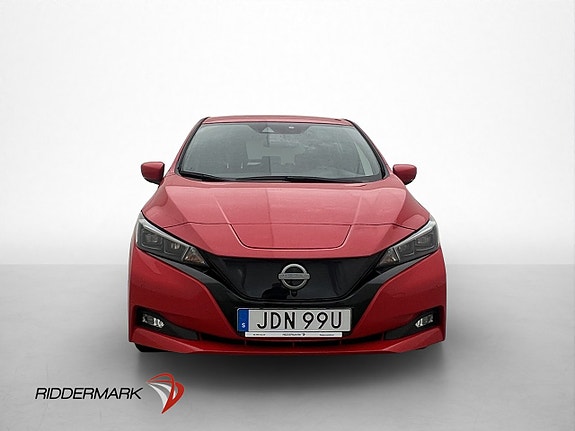 Nissan Leaf 3 of 5