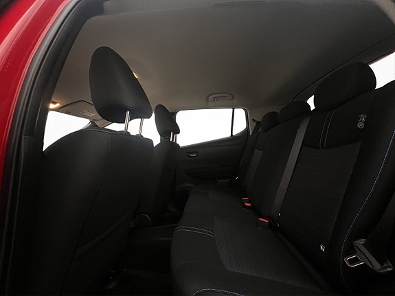 Nissan Leaf 18 of 30