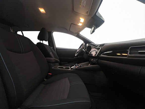 Nissan Leaf 16 of 30