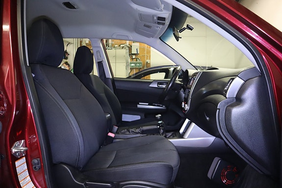 Subaru Forester 15 of 22