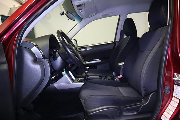 Subaru Forester 9 of 22