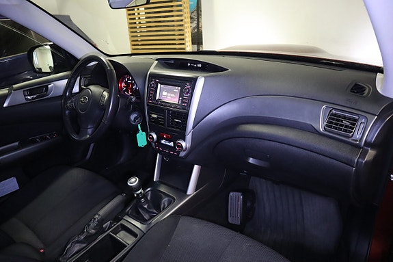 Subaru Forester 16 of 22