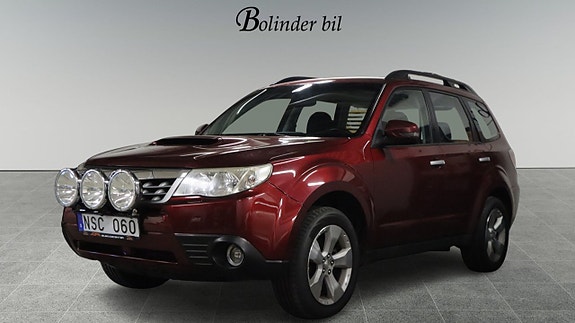 Subaru Forester 3 of 5