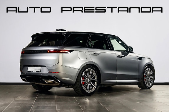 Land Rover Range Rover Sport 2 of 5
