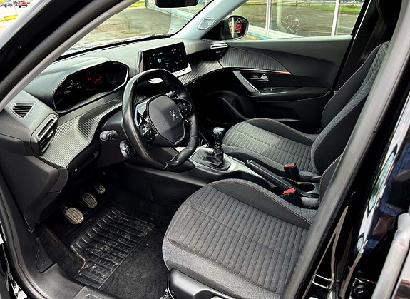 Peugeot 2008 9 of 9