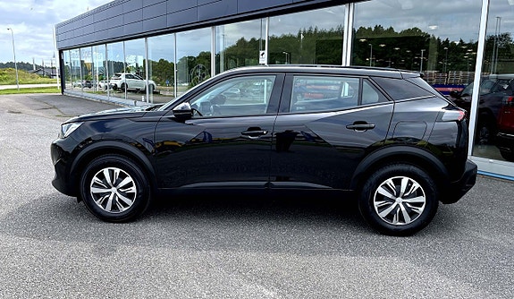 Peugeot 2008 4 of 5