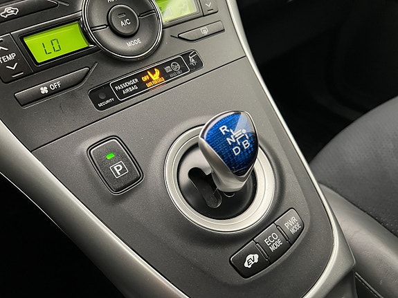 Toyota Auris 21 of 30