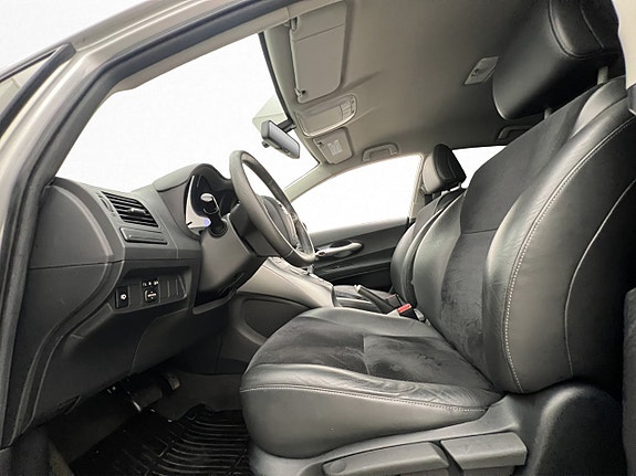 Toyota Auris 14 of 30