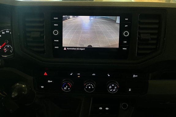 Volkswagen Crafter 20 of 26