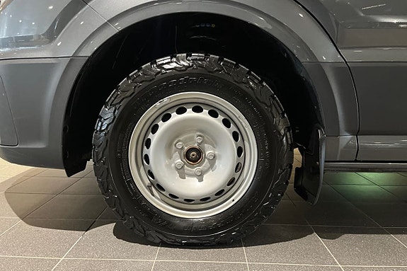 Volkswagen Crafter 26 of 26