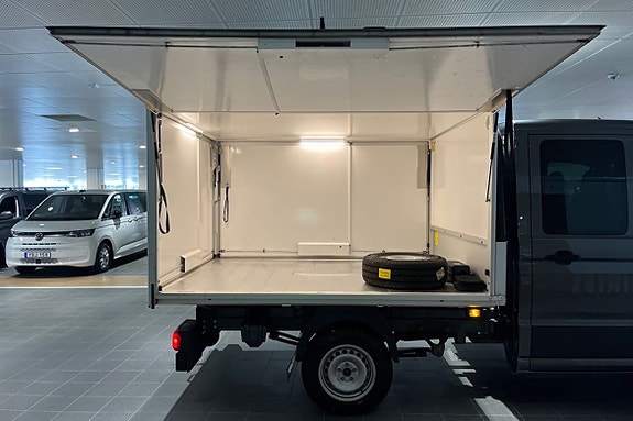 Volkswagen Crafter 11 of 26