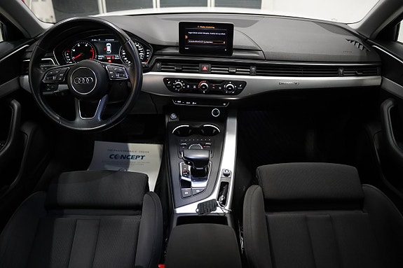 Audi A4 9 of 20