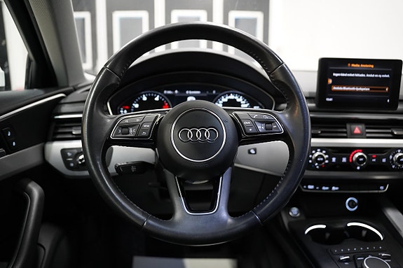 Audi A4 10 of 20