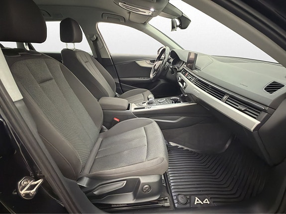 Audi A4 21 of 29