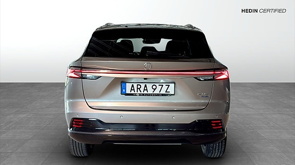MG HS 7 of 9