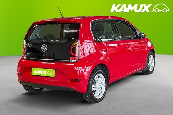 Volkswagen UP! 4 of 5