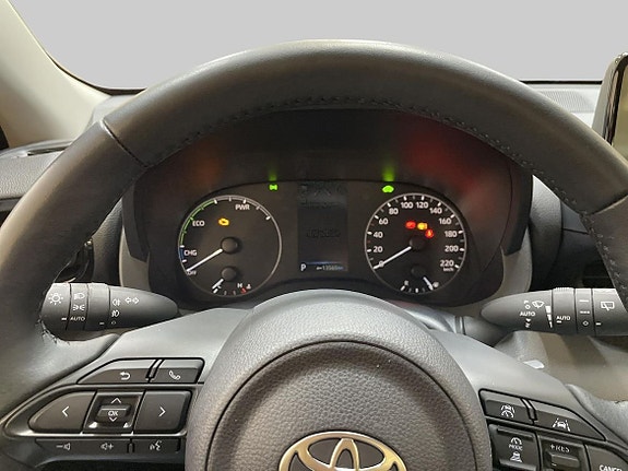 Toyota Yaris 14 of 20